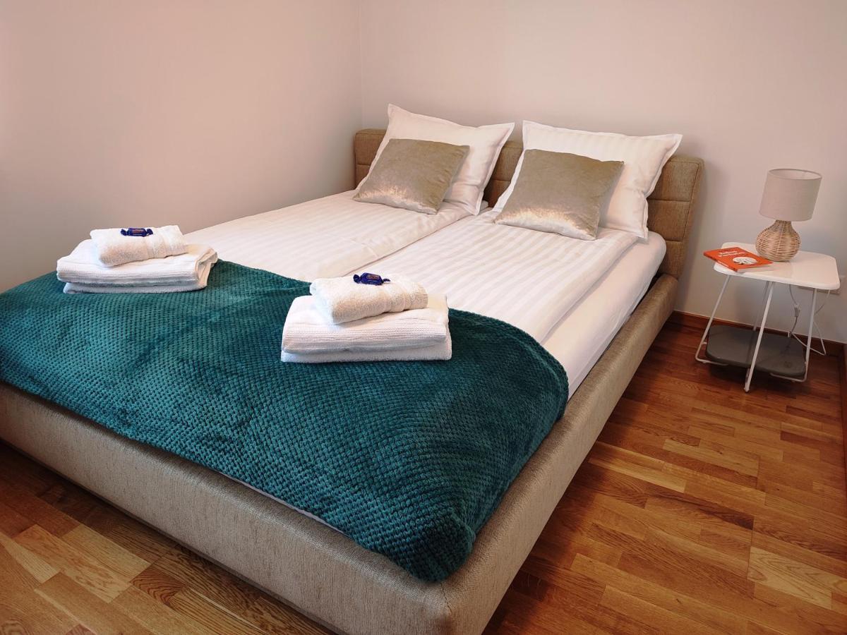 Artus Apartment Gdansk Exterior photo